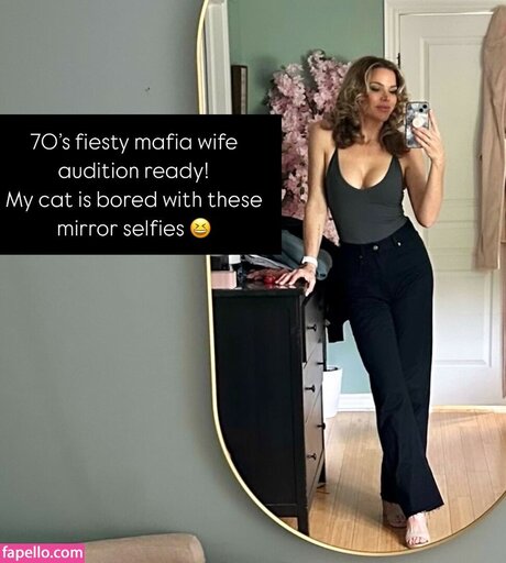 Karen Cliche onlyfans posts