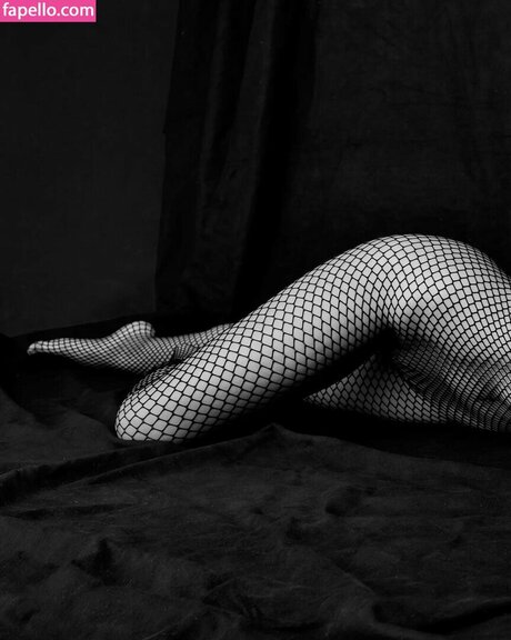 Laura Oganessian xxx onlyfans