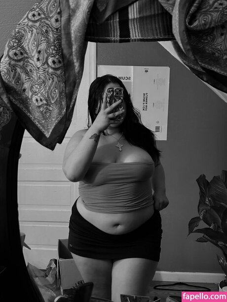 Weezy Weezyouttaherea onlyfans porn leaked