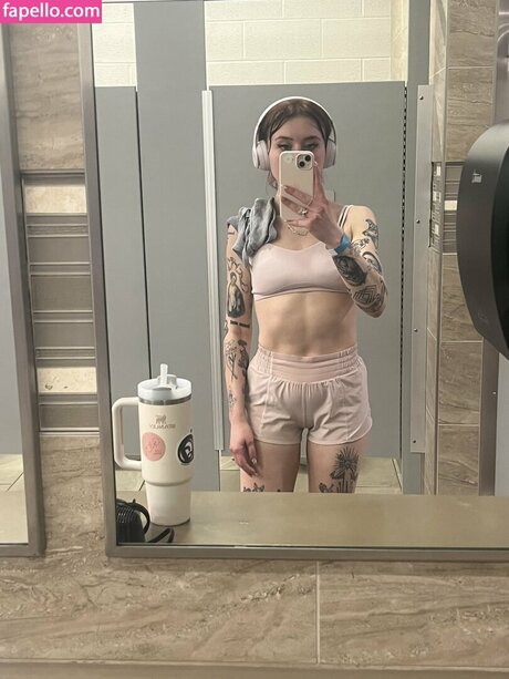 Mkultramilf only fans naked