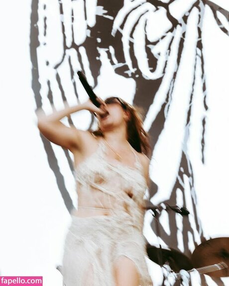 Marisa Dabice onlyfans model images