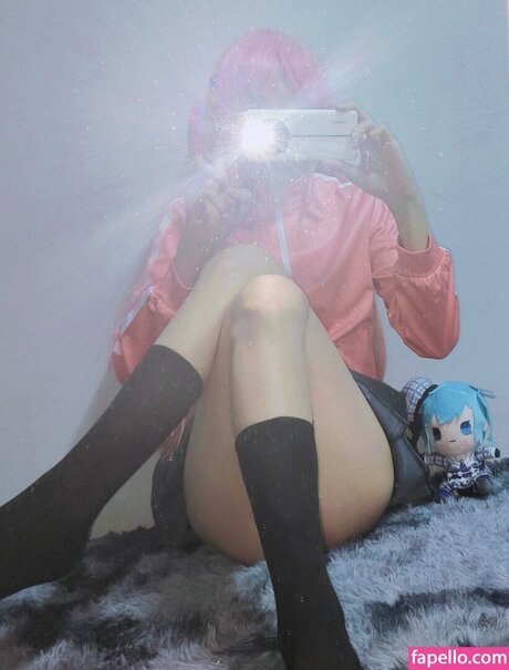 The Nuzzle only fans.