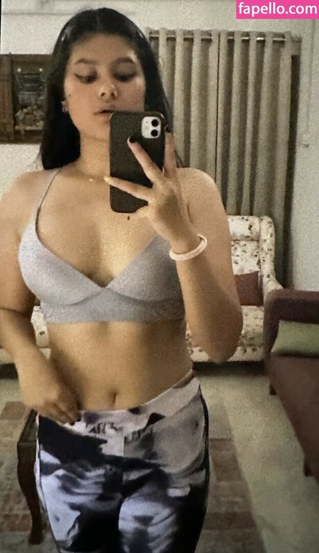 Khushi Tomar onlyfans sex