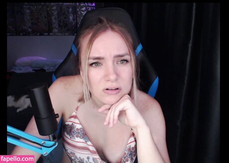 kristastreams onlyfans leaks.