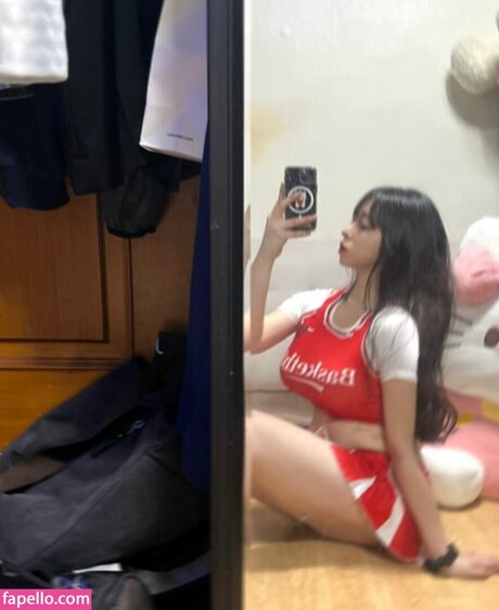 soooyaee onlyfans tits