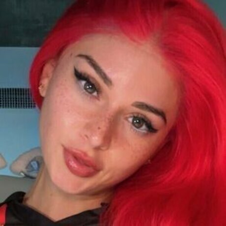 Toria Lorraine onlyfans naked