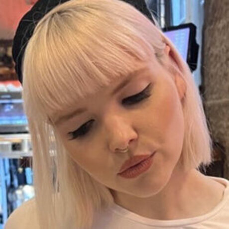 Amelia Bayler only fans naked