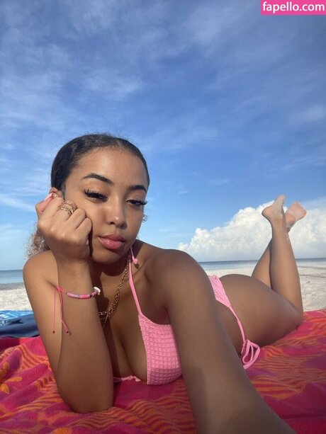 EmmaSupremacyy onlyfans model photo