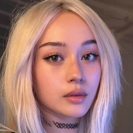 JadeyAnh sexy onlyfans