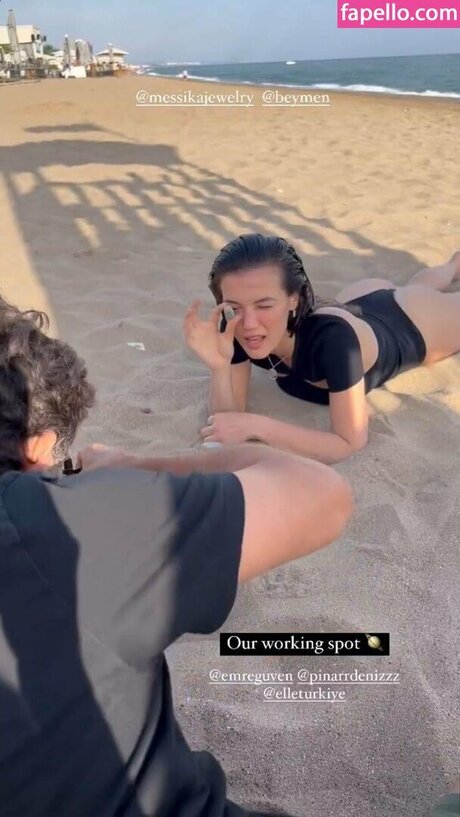 P nar Deniz onlyfans nude leaks