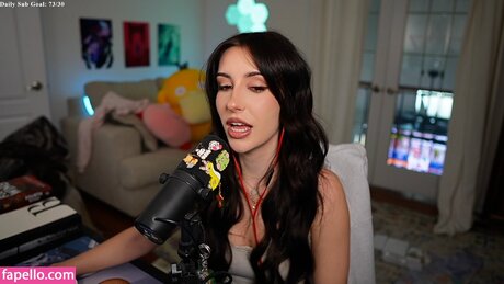 brieanneroksa naked onlyfans pics