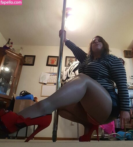 Nylonsandsocks naked leaked onlyfans