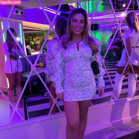 Sophie Williams onlyfans nude pics