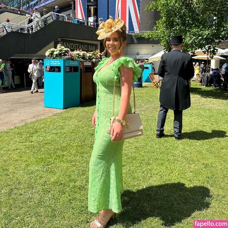 Sophie Williams onlyfans leaks