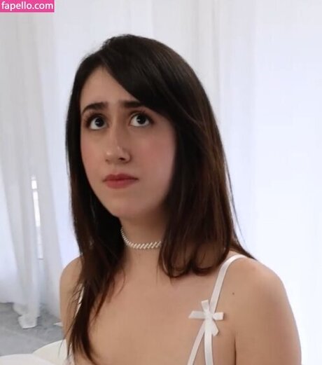 Khloe Mendosa nudes only fans