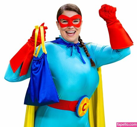 Caitlin Claessens naked onlyfans leak