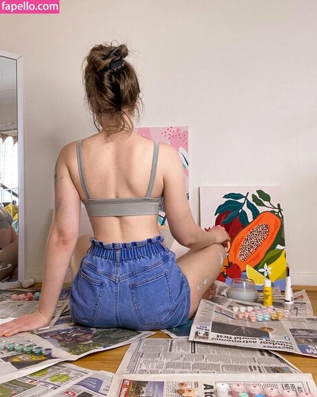 Alaurabidingcitizen onlyfans leake