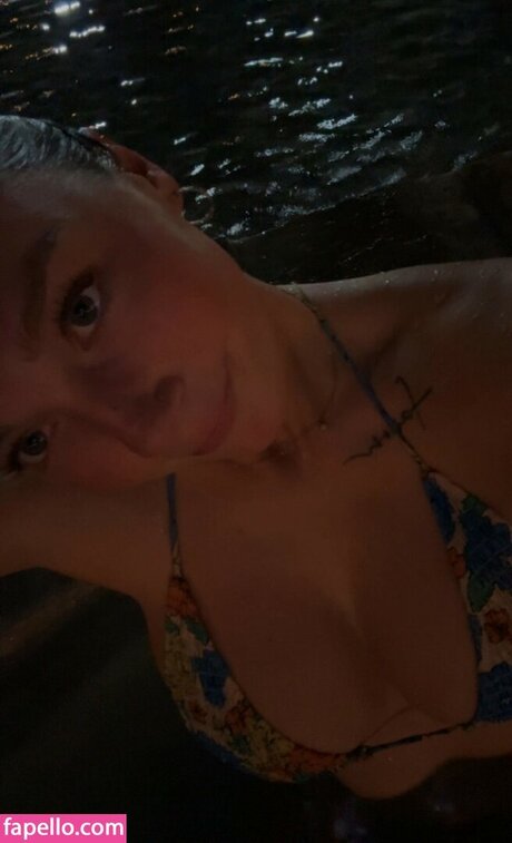 Jamie Gilbert onlyfans pics leaked