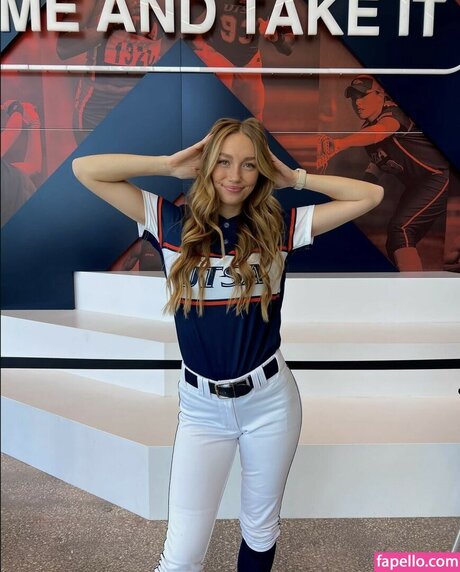 Jamie Gilbert onlyfans leak fuck