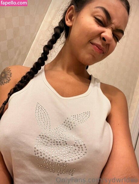 sydswrldxo onlyfans x