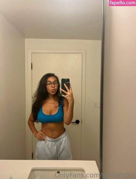 sydswrldxo Profile pic