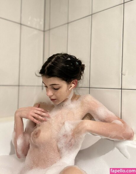 Tanya Asmodeus onlyfans model images