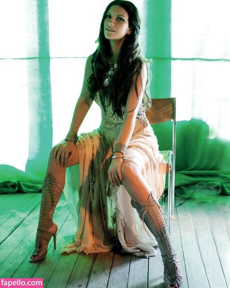 Laura Pausini onlyfans star