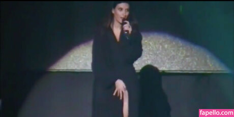 Laura Pausini onlyfans naked leaks