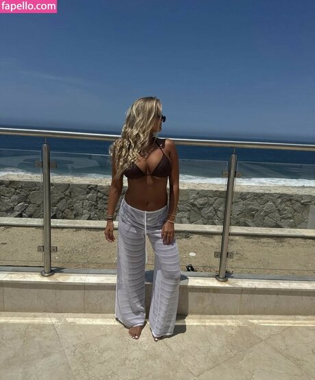 Avery Bracher on onlyfans