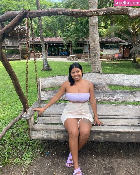 Melanie Noelia onlyfans public photos