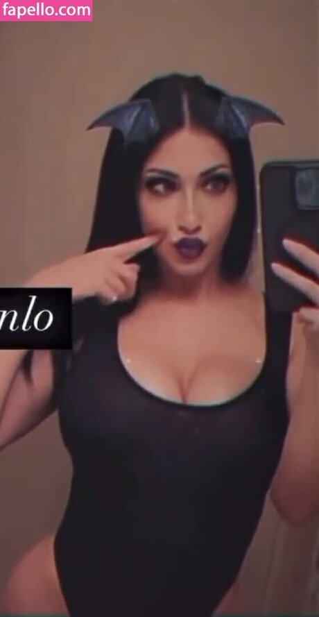 slanofflames onlyfans pictures