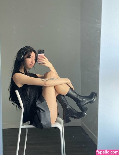 kaerisake feet onlyfans