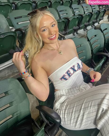 Lynzie Fulton onlyfans leaked nudes