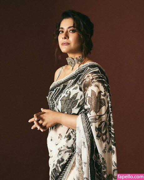 Kajol Devgn Profile pic