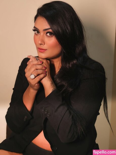 Twinkle Kapoor onlyfans leaj