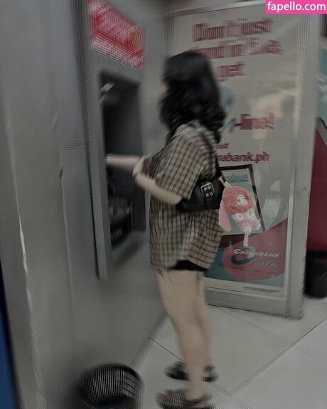 Omulet t onlyfans model photos