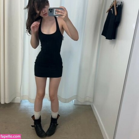 Ella Woolsey onlyfans nudes porn