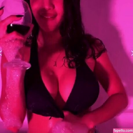 Ana Maxi leaks only fans