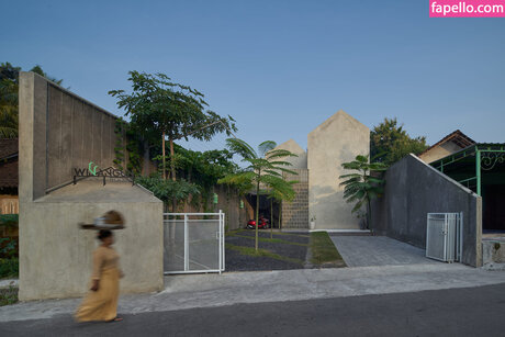 adeliaacker topless onlyfans