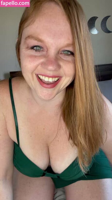 Emmber Rosalyn leaked naked onlyfans