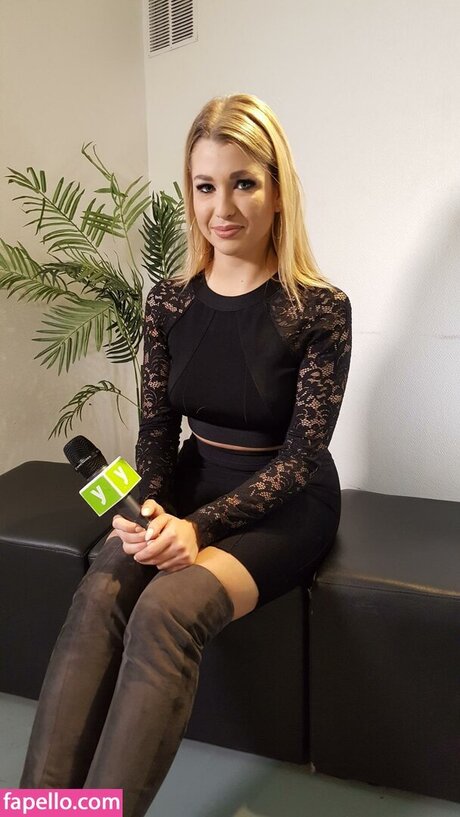 Enjoyphoenix onlyfans sexy