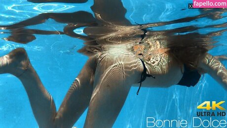 Bonnie Aaron onlyfans leaks