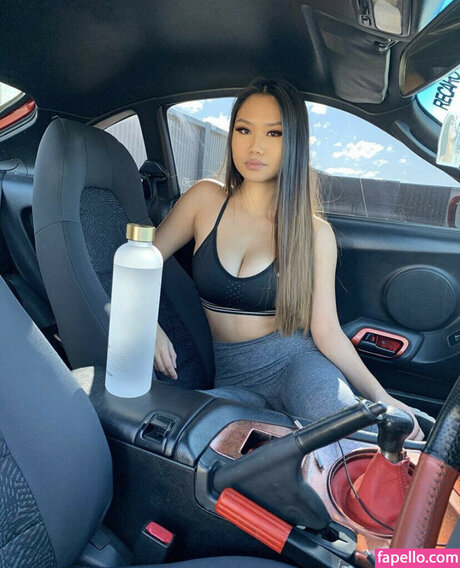 Krisha Soria onlyfans model images