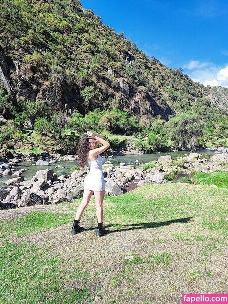 Angelica Sanchez onlyfans lean