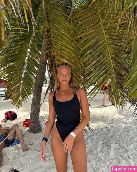 Arianna Tornari porn onlyfans leak