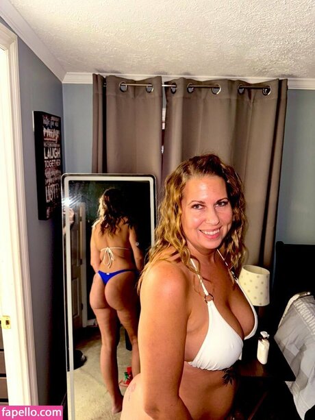 brookestone24 onlyfans naked porn