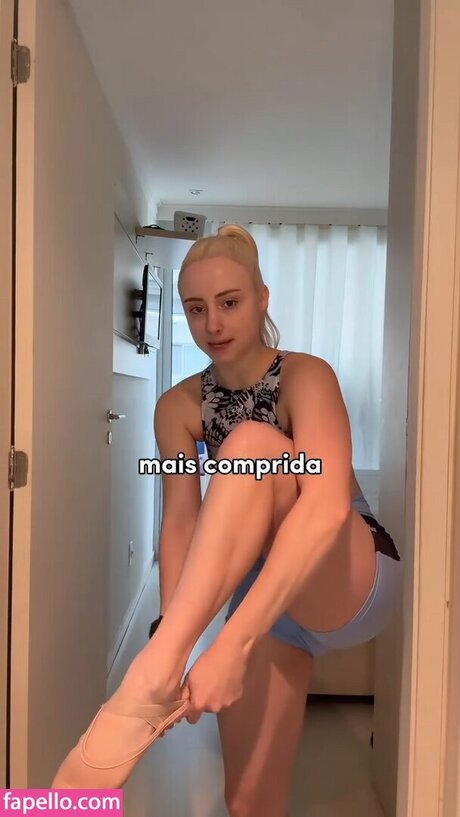 Renata Schneider leak only fans