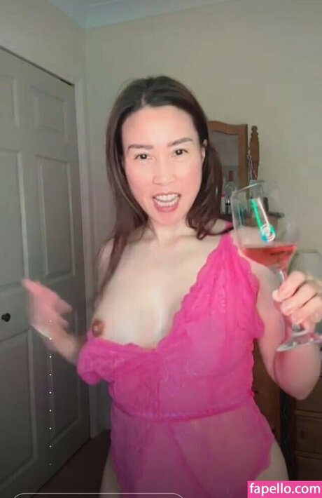 flag iris nude on onlyfans