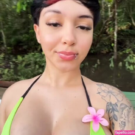 Gatuninhaaa onlyfans public photos