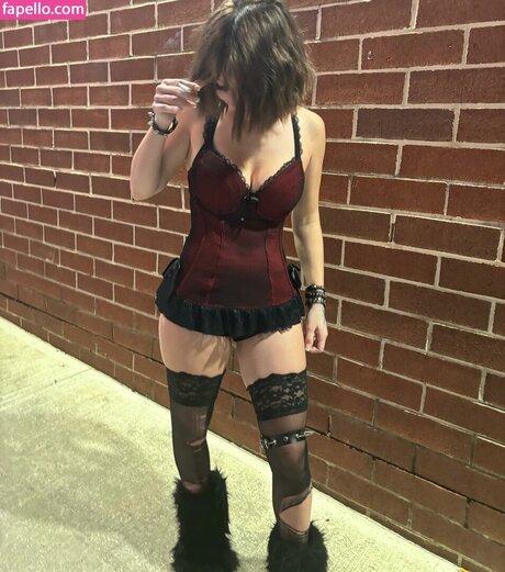 Trinity Manaj onlyfans leaked photos